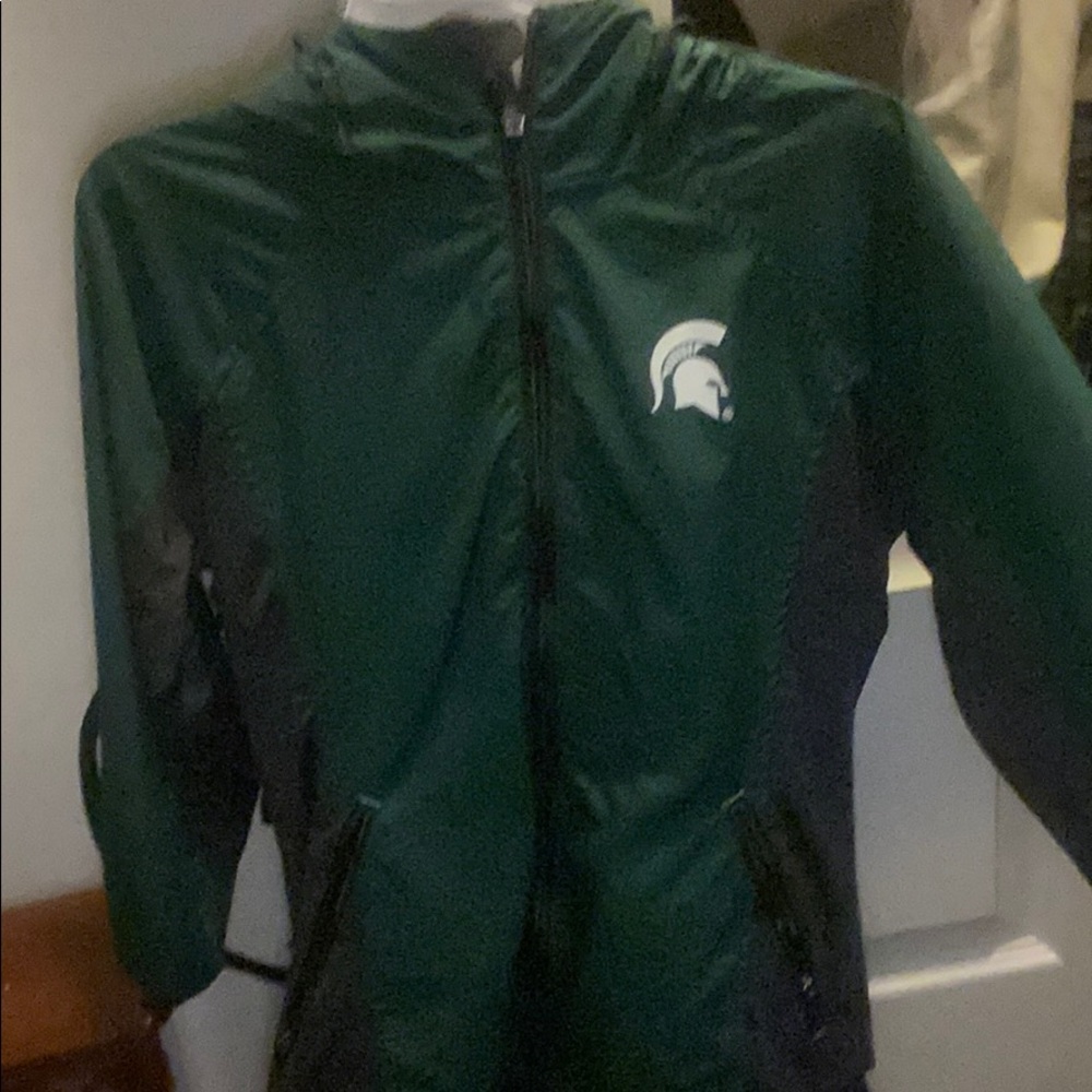 msu windbreaker